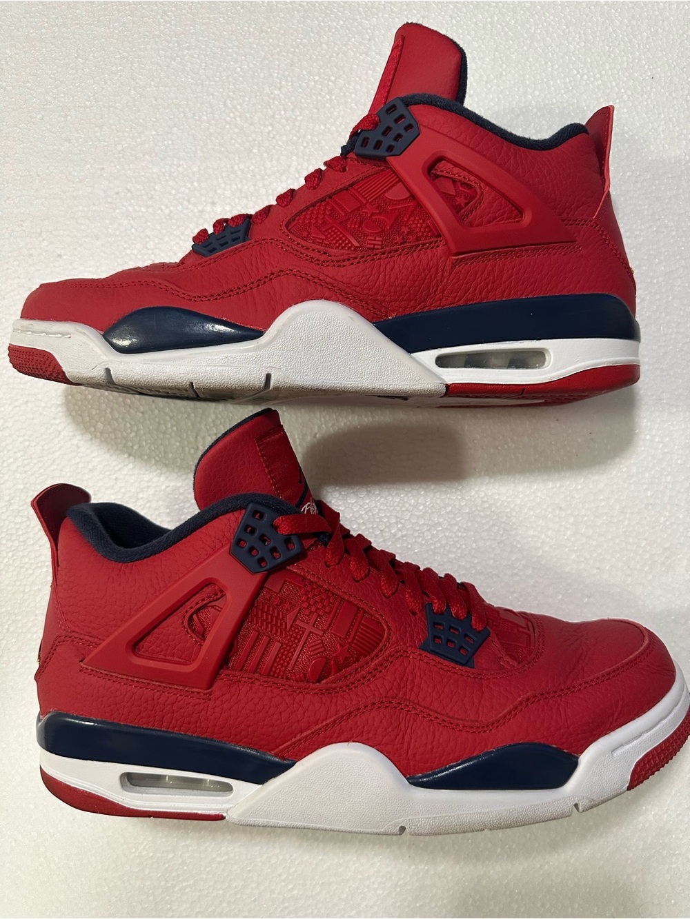 Jordan 4 Retro ‘Fiba’ Size 10.5